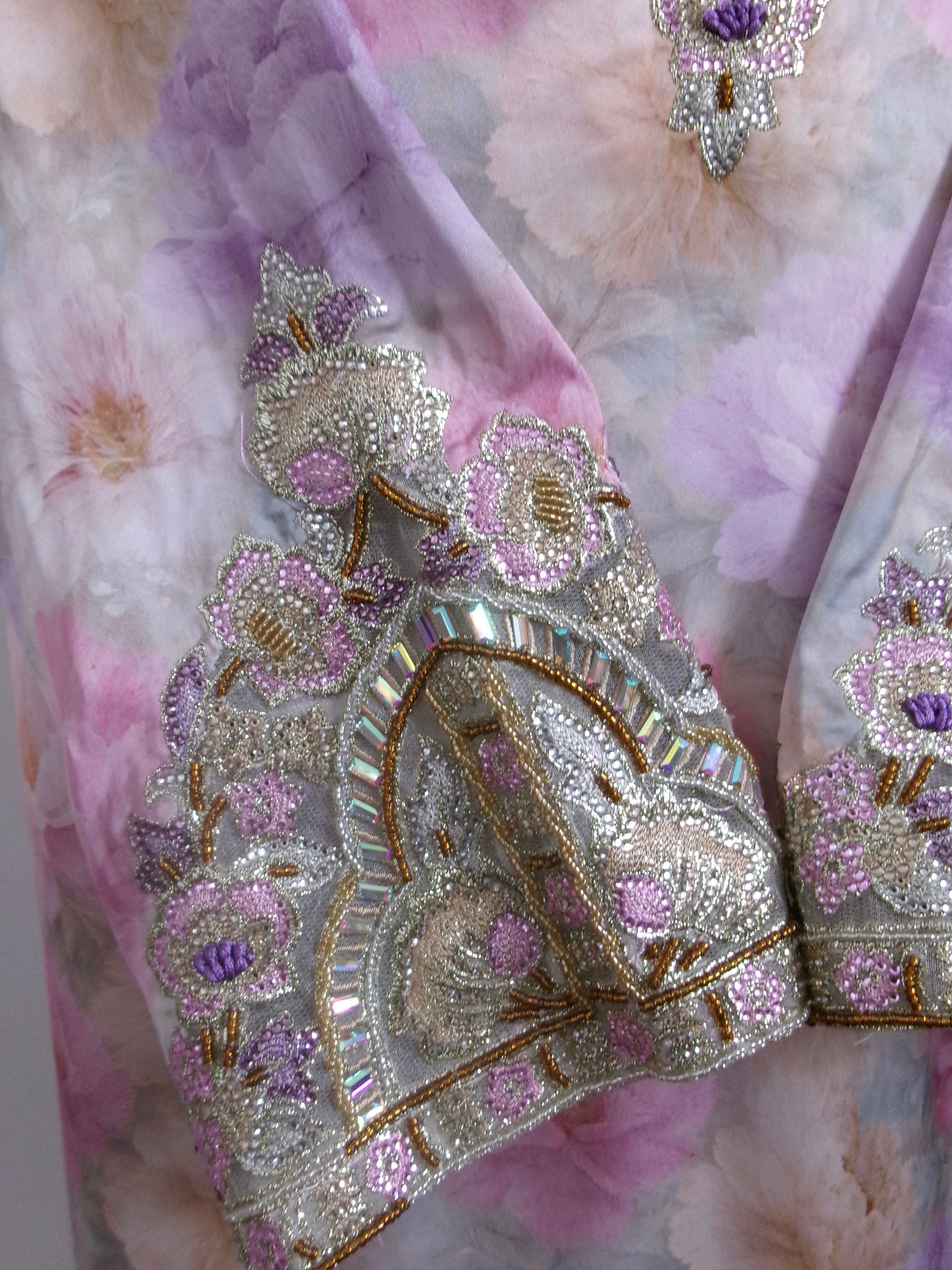 Blush Blossom - Nude beads